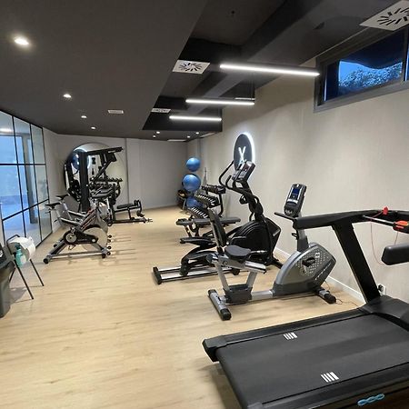 Vivi Homes - Elies House Pool, Gym, Spa & Sea View El Faro Exteriör bild