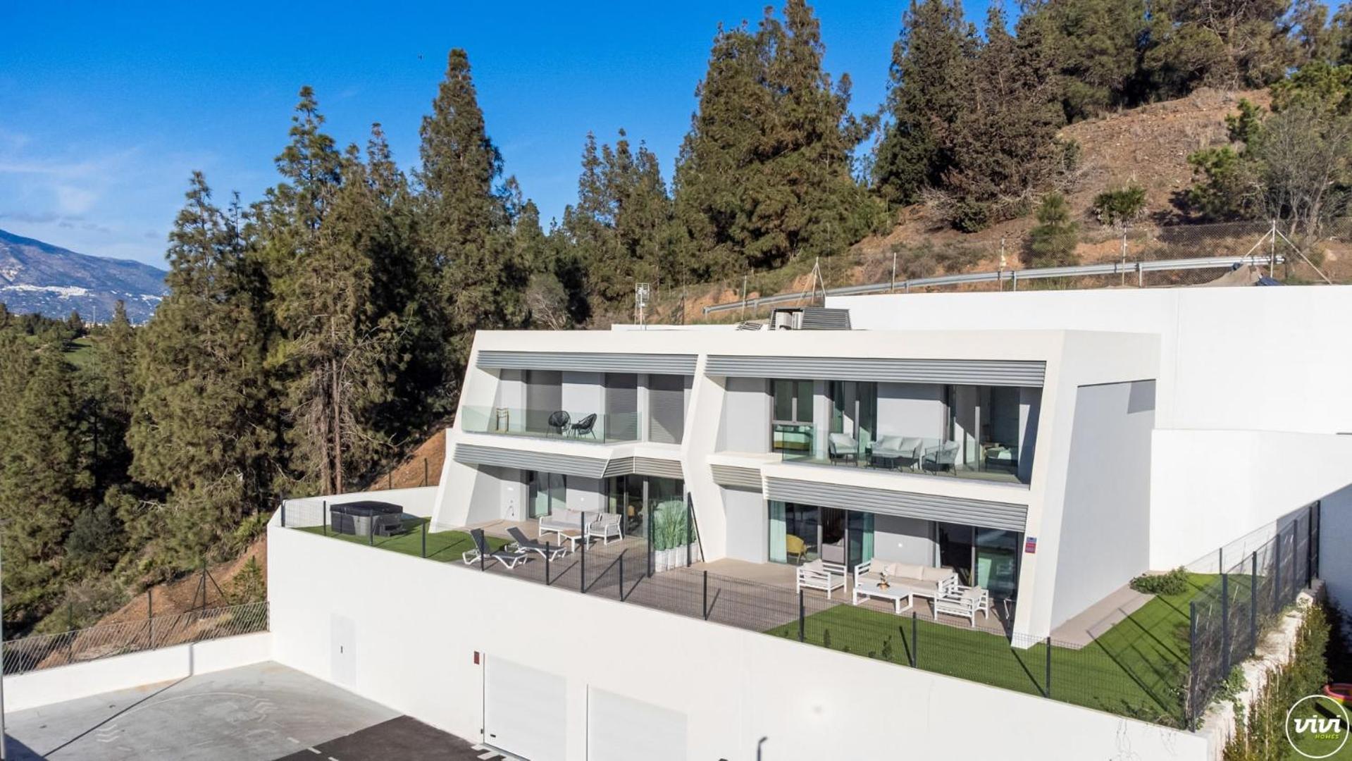 Vivi Homes - Elies House Pool, Gym, Spa & Sea View El Faro Exteriör bild