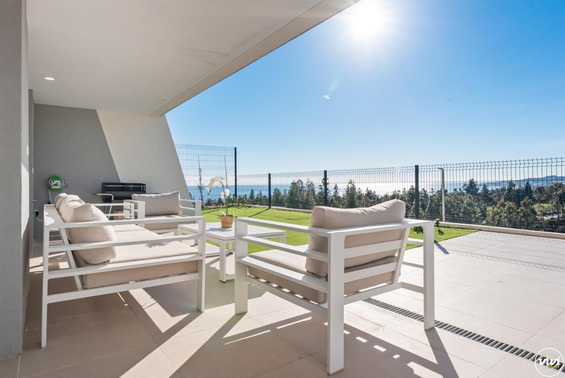 Vivi Homes - Elies House Pool, Gym, Spa & Sea View El Faro Exteriör bild