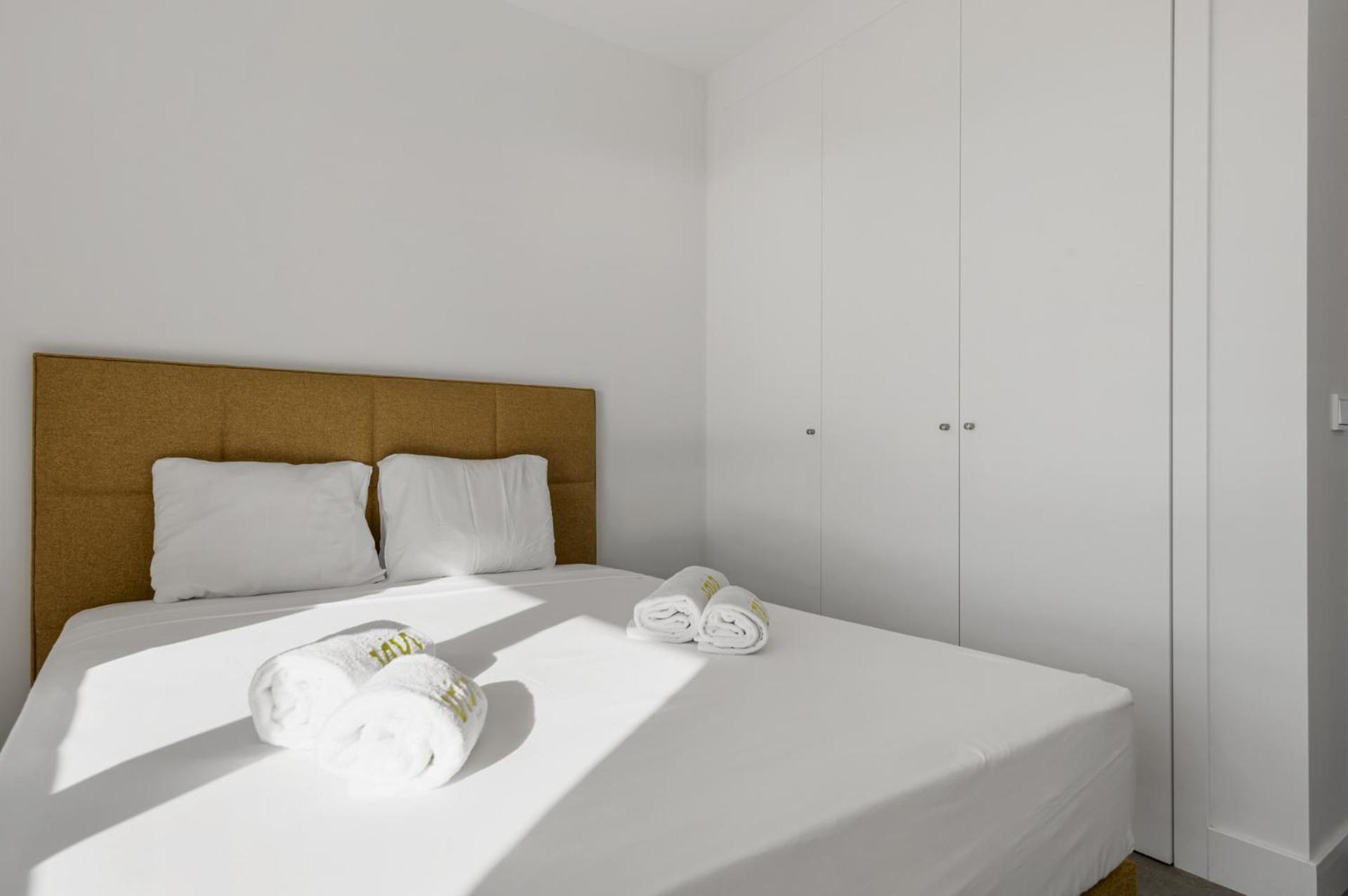 Vivi Homes - Elies House Pool, Gym, Spa & Sea View El Faro Exteriör bild