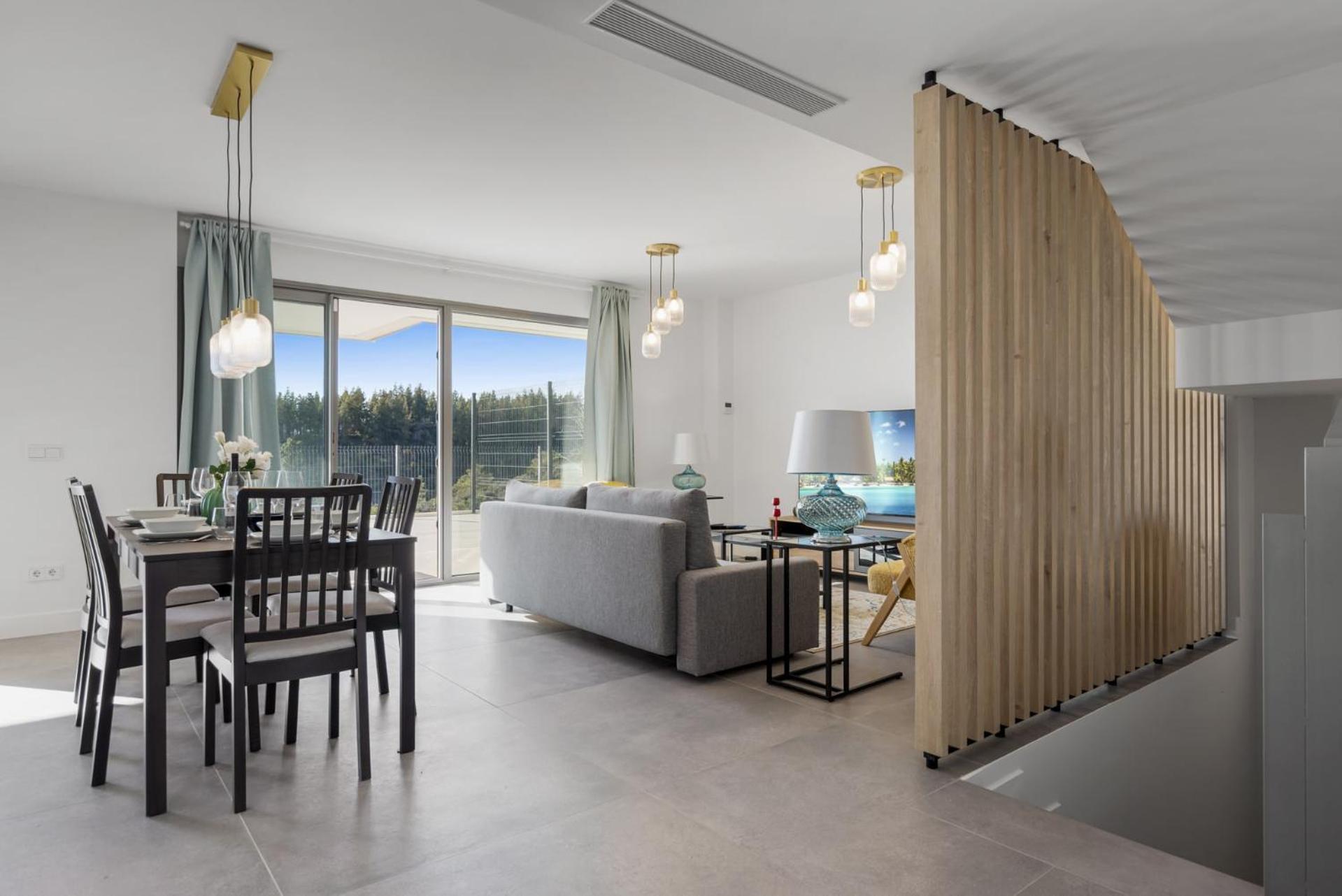 Vivi Homes - Elies House Pool, Gym, Spa & Sea View El Faro Exteriör bild